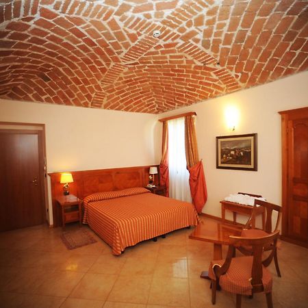 Hotel Acqui & Centro Benessere Acqui Terme Bagian luar foto