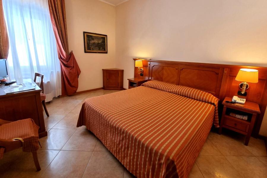 Hotel Acqui & Centro Benessere Acqui Terme Bagian luar foto