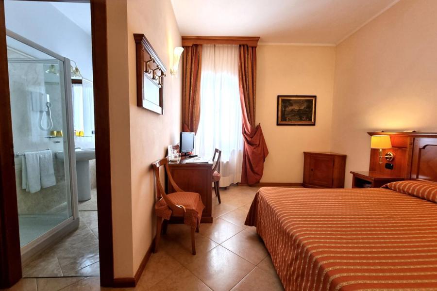 Hotel Acqui & Centro Benessere Acqui Terme Bagian luar foto