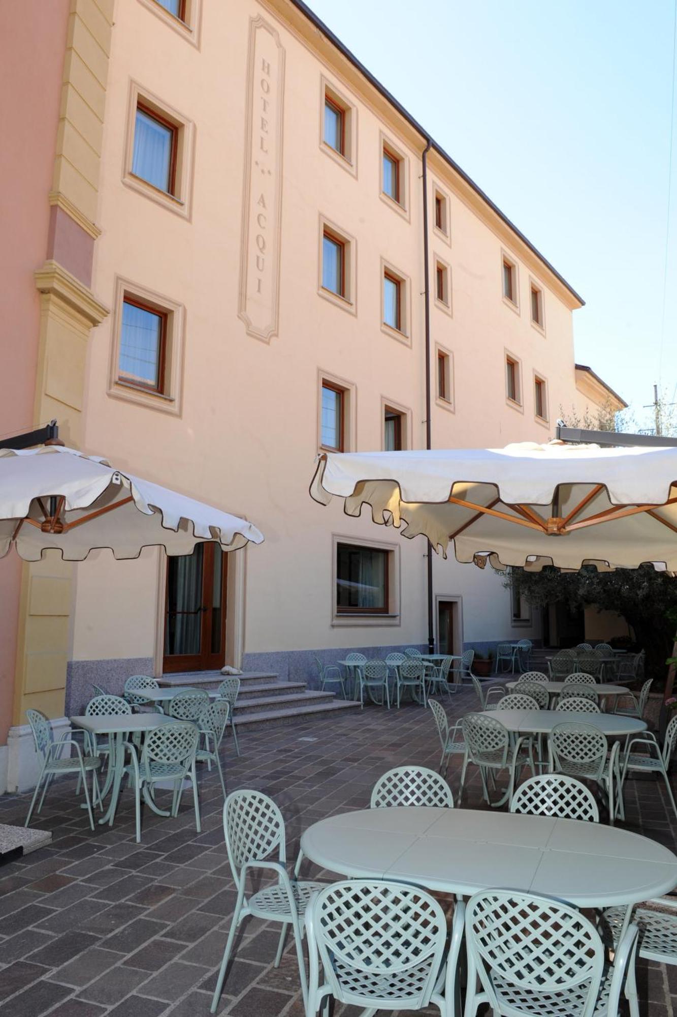 Hotel Acqui & Centro Benessere Acqui Terme Bagian luar foto
