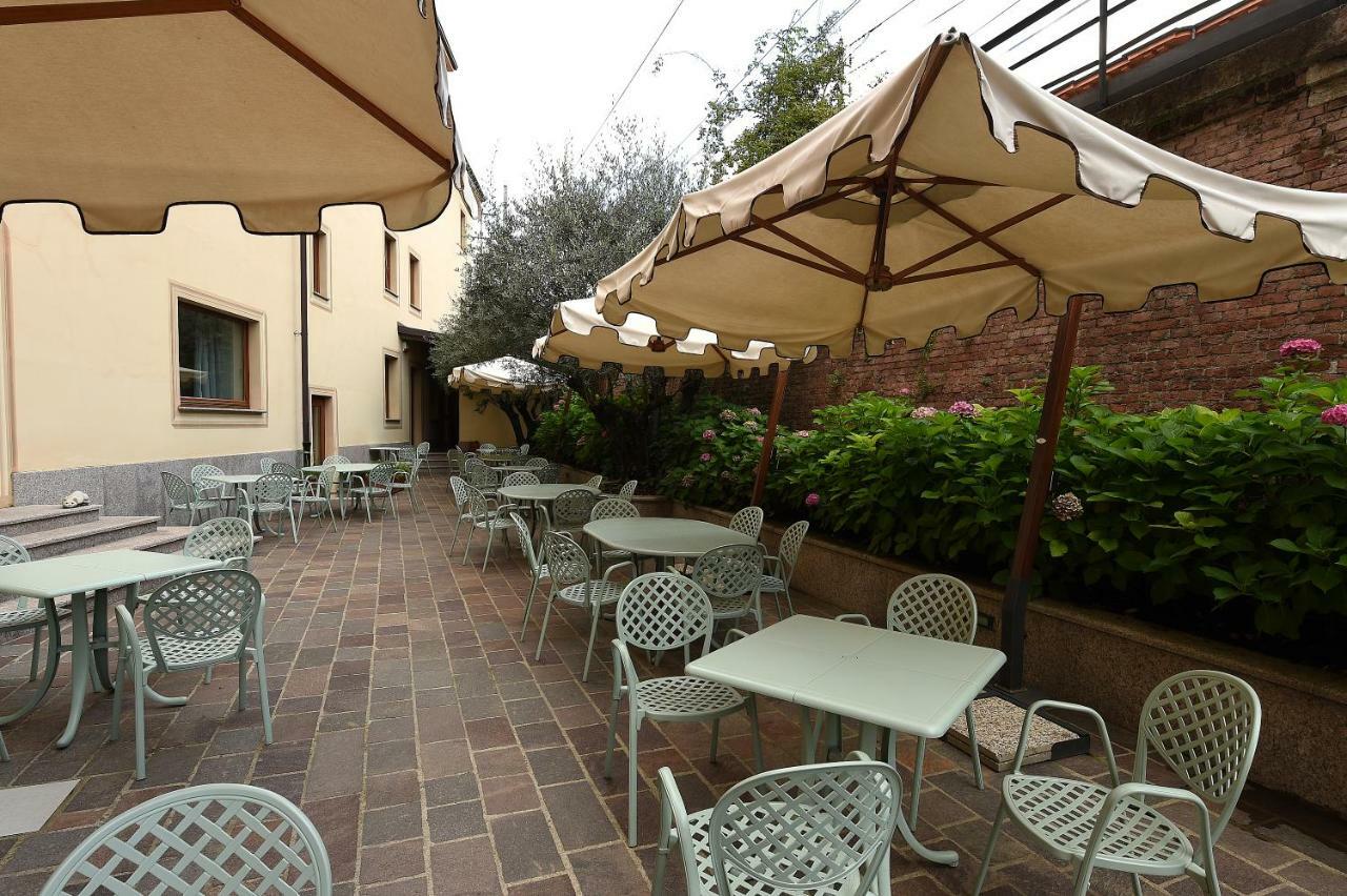 Hotel Acqui & Centro Benessere Acqui Terme Bagian luar foto