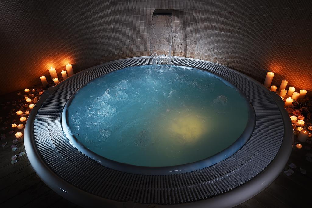 Hotel Acqui & Centro Benessere Acqui Terme Bagian luar foto
